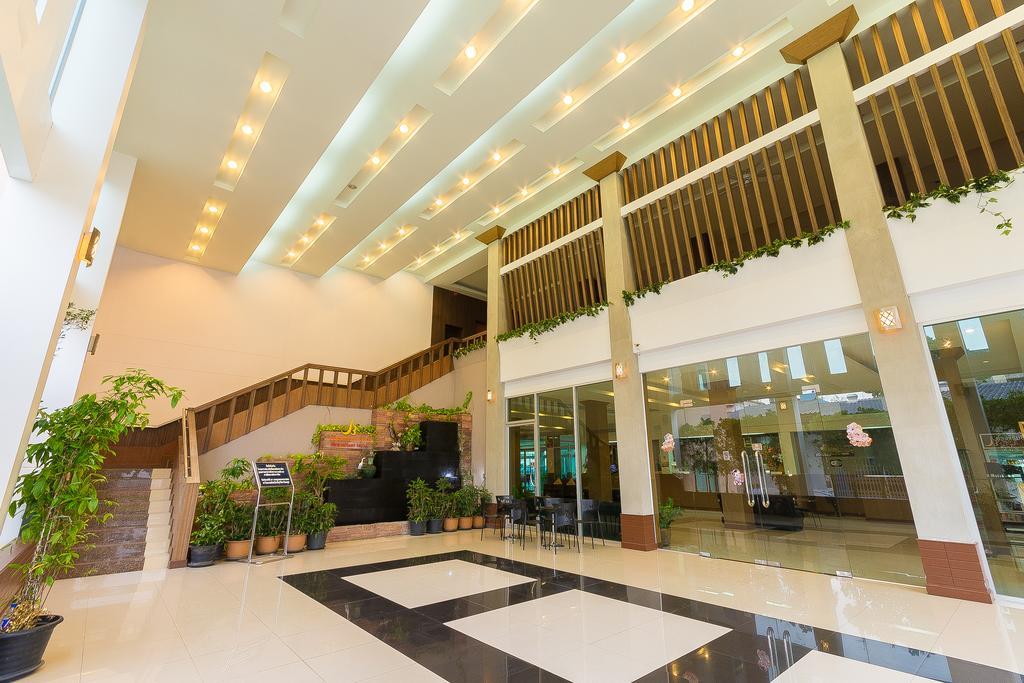 Sinkiat Buri Hotel Szatun Kültér fotó