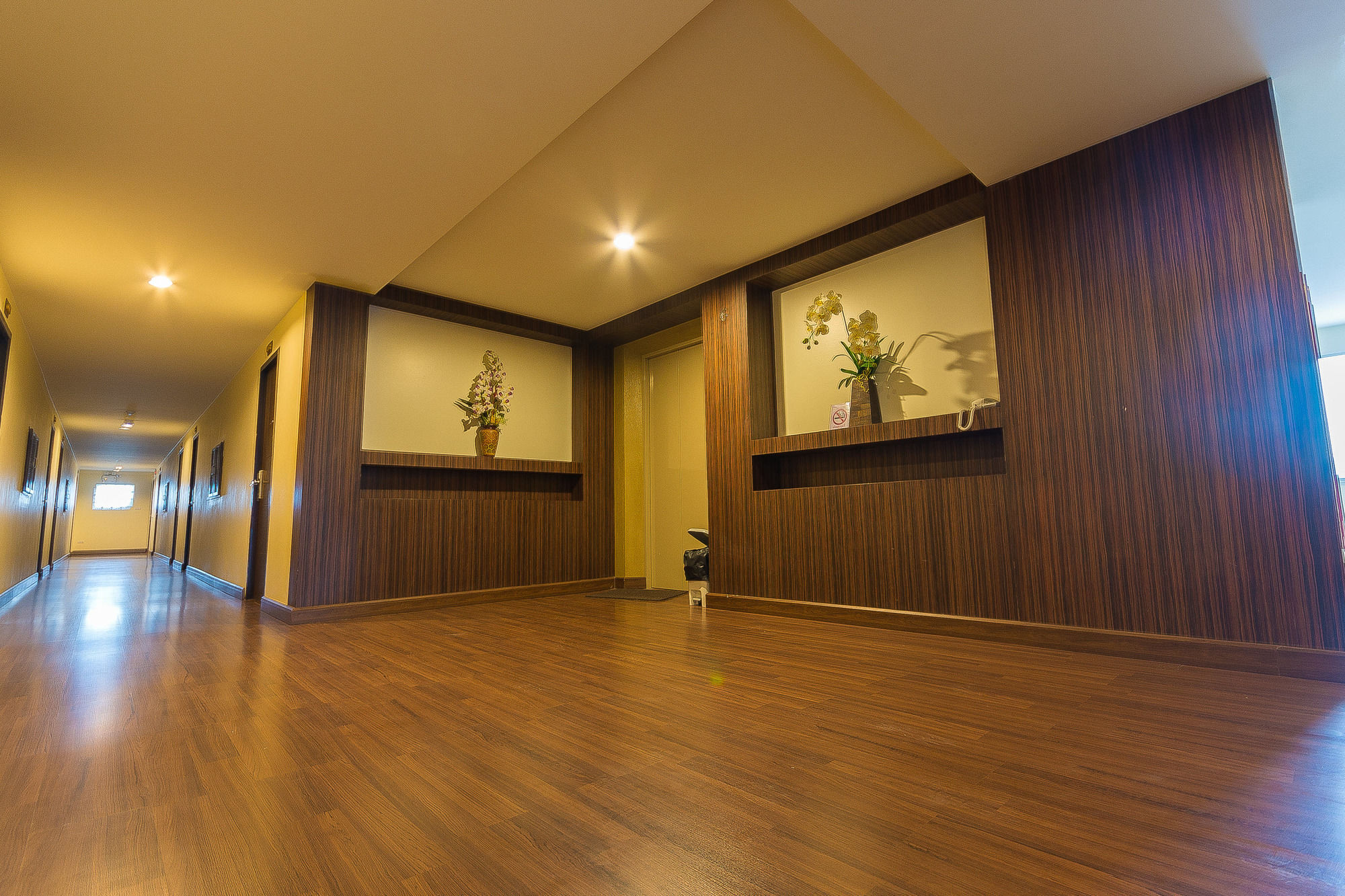 Sinkiat Buri Hotel Szatun Kültér fotó